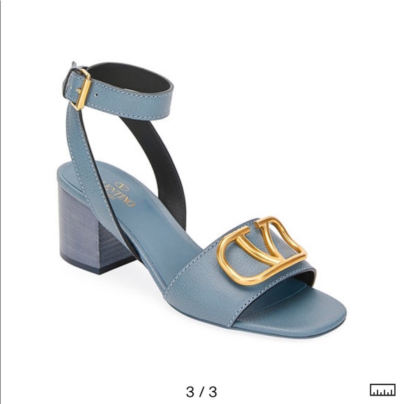 Valentino - Picture 9 of 10